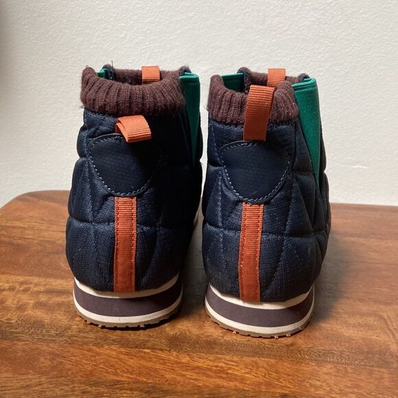 Teva Quilted Winter Boots - Navy and Green - Picture 2 of 8